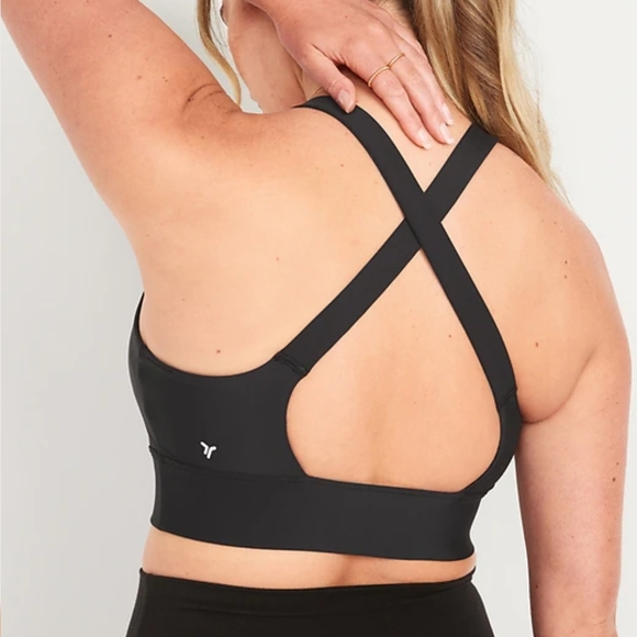 Old Navy Black Sports Bra - Picture 4 of 5